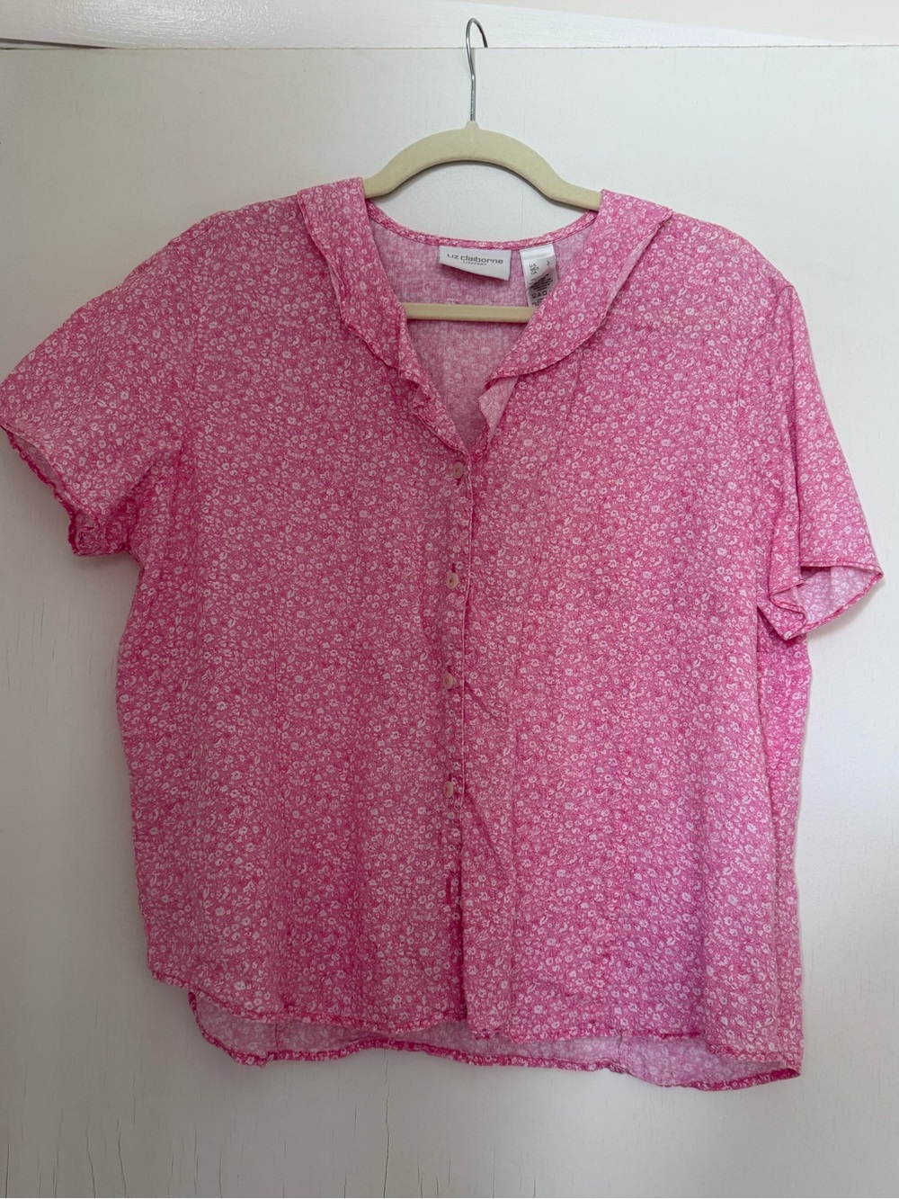 Liz Claiborne Pink Floral Ruffle-Collared Button-Up Linen Top